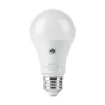 Lámpara LED tipo bulbo A19 10 W con sensor de luz